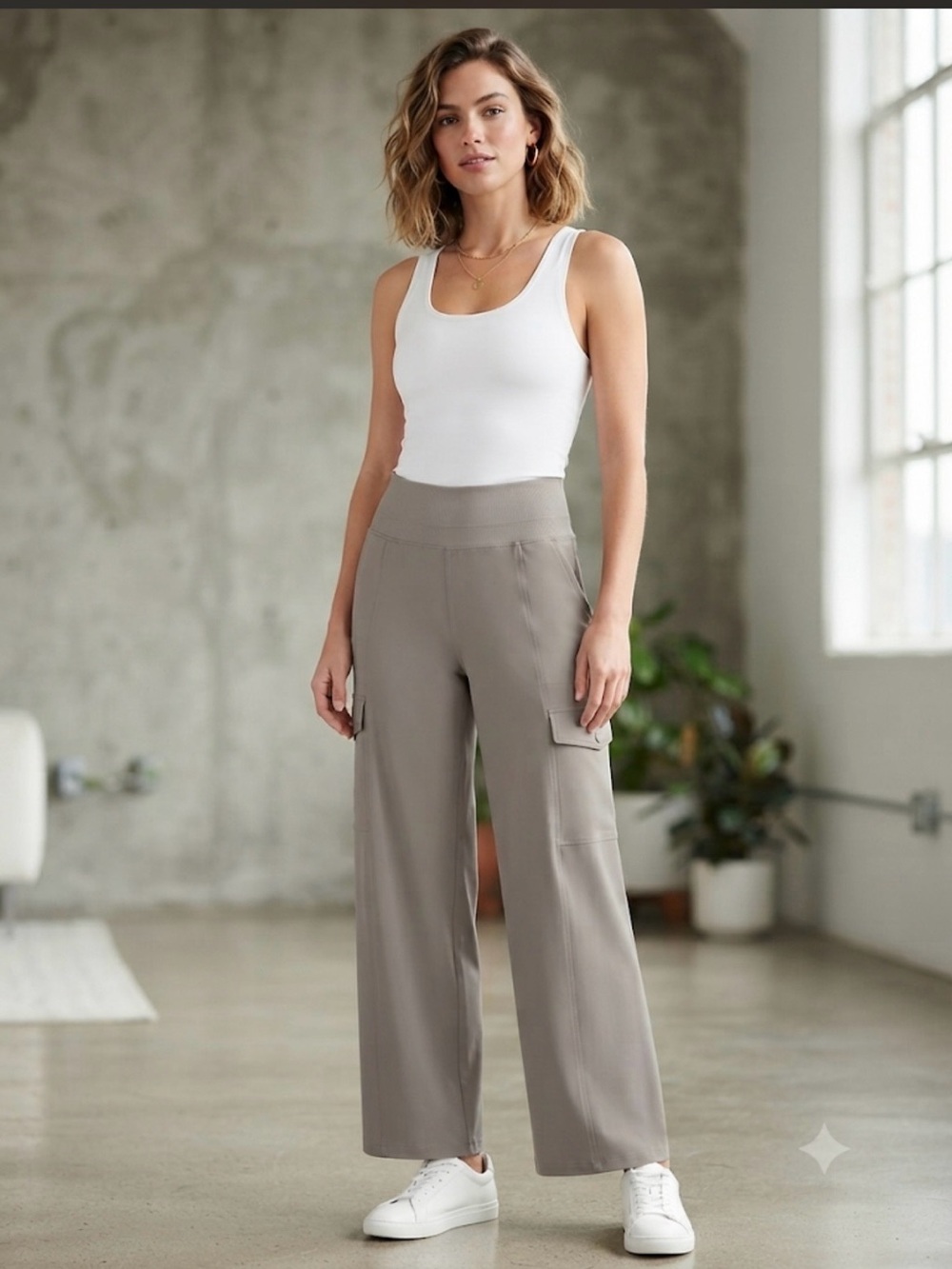 ✨ Athleta High-Rise Wide Leg Cargo Pants ✨